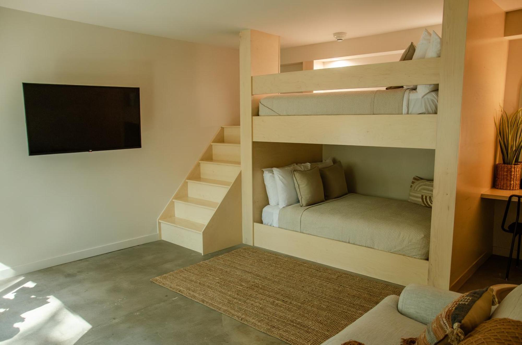 Brut Hotel Талса Экстерьер фото