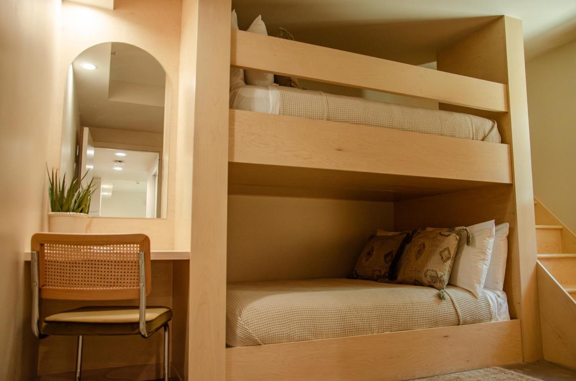 Brut Hotel Талса Экстерьер фото